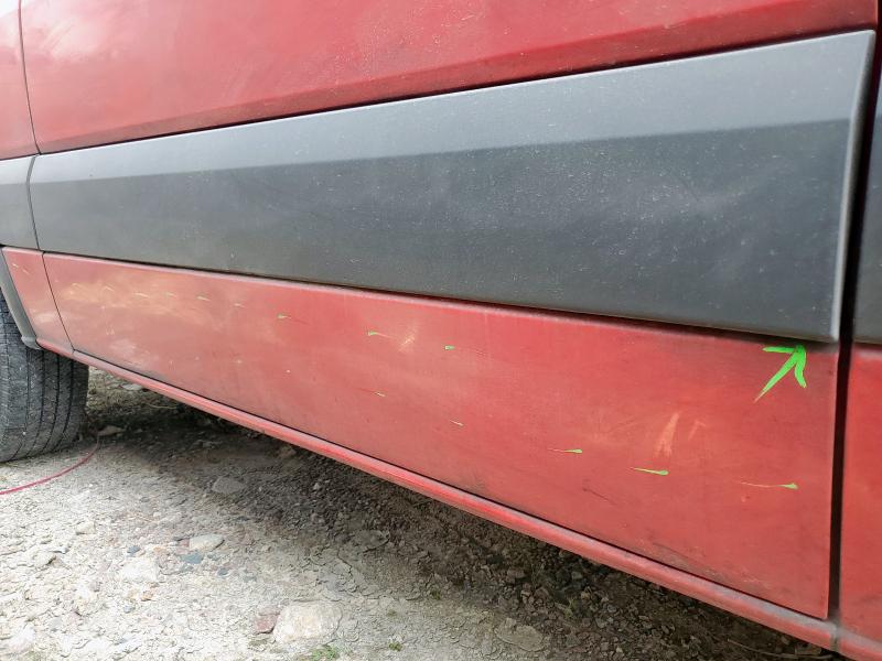 WDZPE7CC0B5517044 - 2011 MERCEDES-BENZ SPRINTER 2500 红色 照片 9