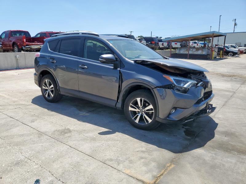 JTMWFREV6HD094858 - 2017 TOYOTA RAV4 XLE GRAY photo 4