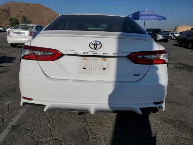 4T1B11HK9JU645446 - 2018 TOYOTA CAMRY L WHITE photo 6