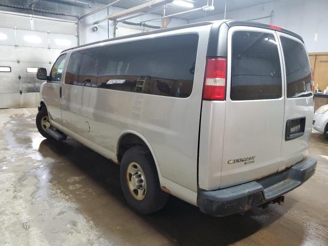 1GAZGZFG5C1188551 - 2012 CHEVROLET EXPRESS G3500 LS Gümüş foto 2