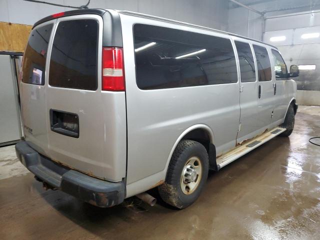 1GAZGZFG5C1188551 - 2012 CHEVROLET EXPRESS G3500 LS Gümüş foto 3