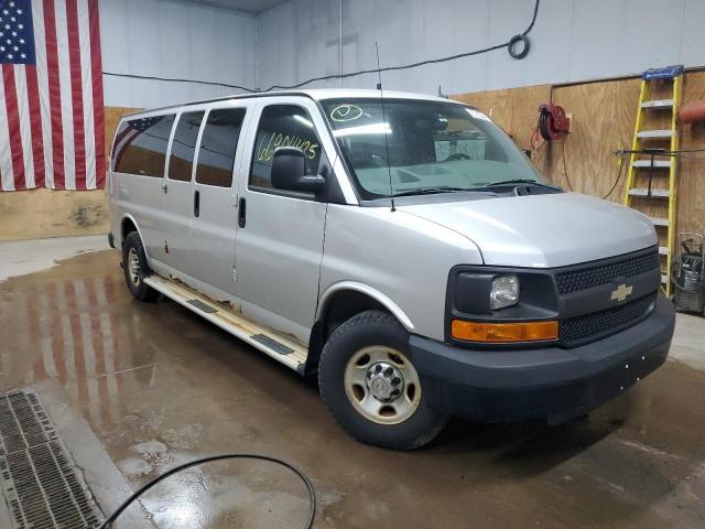 1GAZGZFG5C1188551 - 2012 CHEVROLET EXPRESS G3500 LS Gümüş foto 4