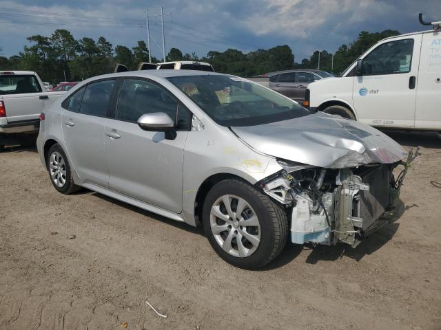 5YFEPMAEXNP276430 - 2022 TOYOTA COROLLA LE Gümüş foto 4