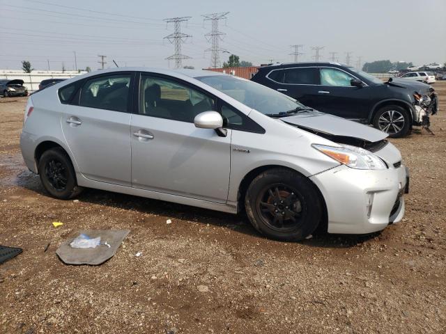 JTDKN3DU8F1897712 - 2015 TOYOTA PRIUS SILVER photo 4