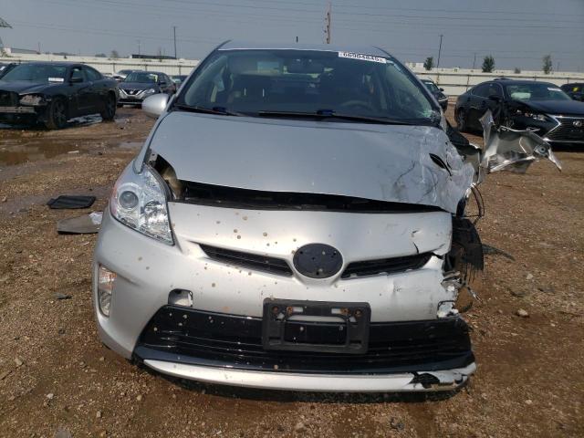 JTDKN3DU8F1897712 - 2015 TOYOTA PRIUS SILVER photo 5