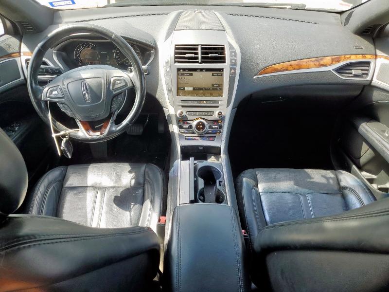 3LN6L5E98HR603761 - 2017 LINCOLN MKZ RESERVE შავი ფოტო 8