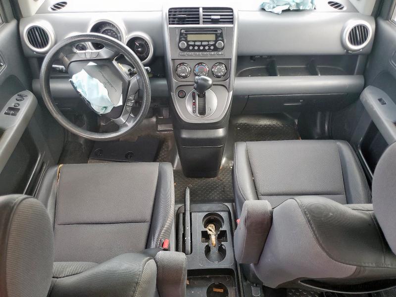 5J6YH28776L013452 - 2006 HONDA ELEMENT EX GREEN photo 8