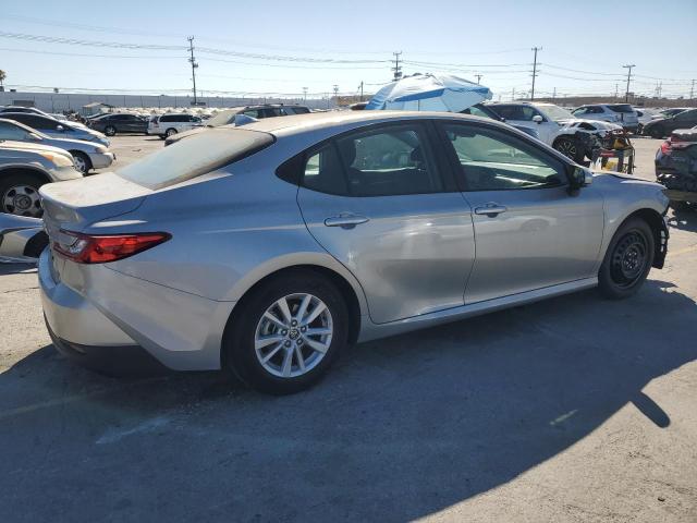4T1DAACK5SU077942 - 2025 TOYOTA CAMRY XSE SILVER photo 3