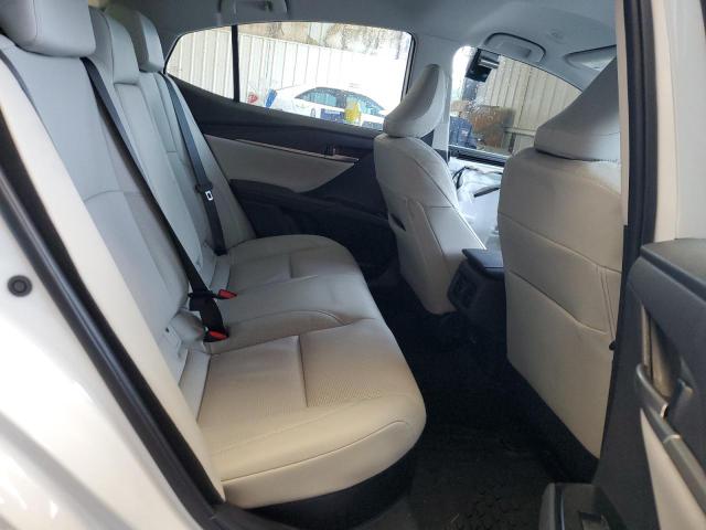 4T1DAACK3SU615070 - 2025 TOYOTA CAMRY XSE WHITE photo 10