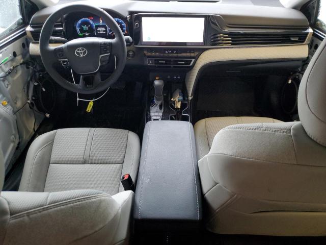 4T1DAACK3SU615070 - 2025 TOYOTA CAMRY XSE WHITE photo 8