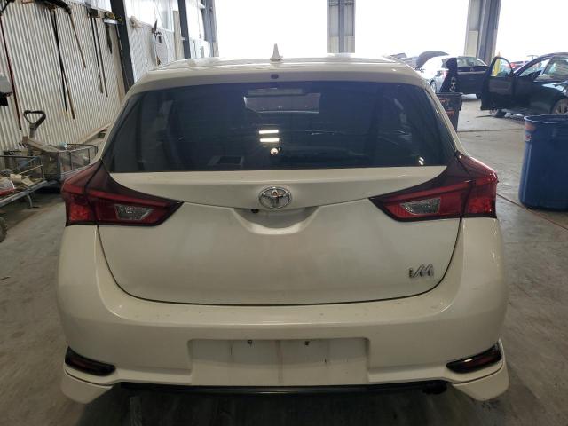 JTNKARJE8JJ570680 - 2018 TOYOTA COROLLA IM Blanco foto 6