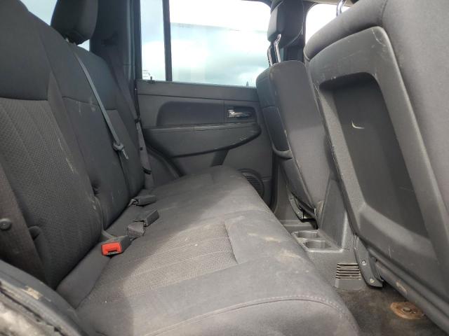 1J4PN2GK3BW532789 - 2011 JEEP LIBERTY SPORT BLACK photo 11