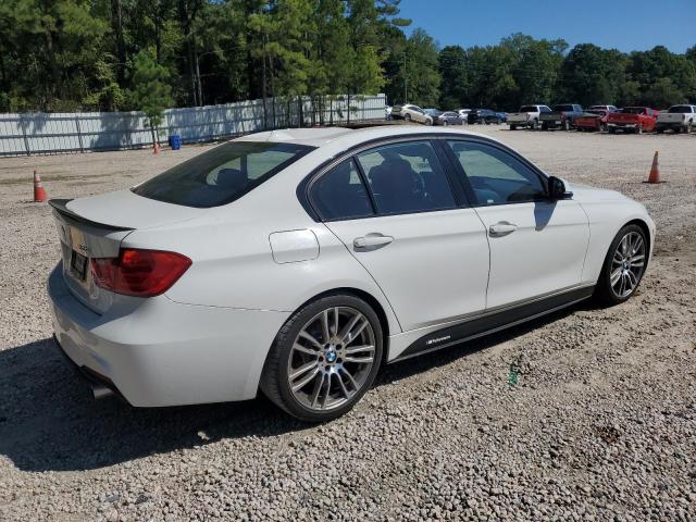 WBA3A9C51FF686669 - 2015 BMW 335 I WHITE photo 3