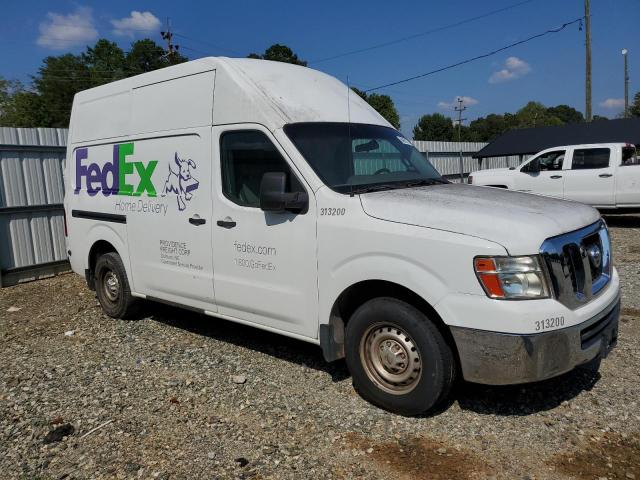 1N6BF0LY1DN114748 - 2013 NISSAN NV 2500 WHITE photo 4