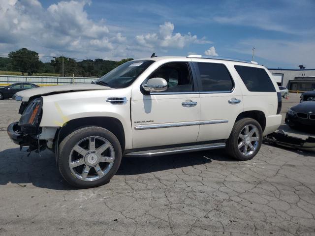 2014 CADILLAC ESCALADE LUXURY, 