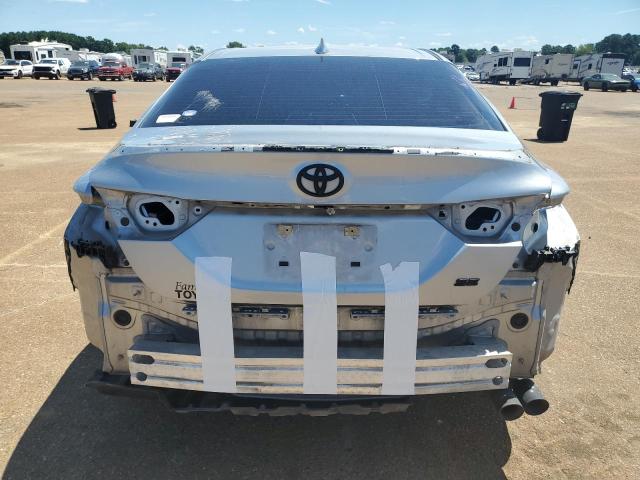 4T1G11AK5MU553951 - 2021 TOYOTA CAMRY SE SILVER photo 6