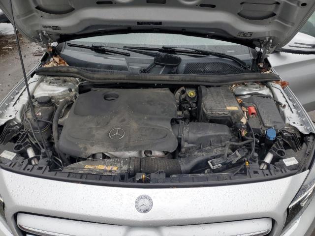 WDCTG4EBXFJ117608 - 2015 MERCEDES-BENZ GLA 250 SILVER photo 12