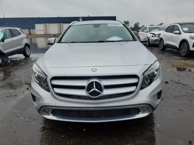 WDCTG4EBXFJ117608 - 2015 MERCEDES-BENZ GLA 250 SILVER photo 5