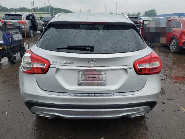 WDCTG4EBXFJ117608 - 2015 MERCEDES-BENZ GLA 250 SILVER photo 6