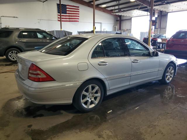 WDBRF92H97F848784 - 2007 MERCEDES-BENZ C 280 4MATIC SILVER photo 3