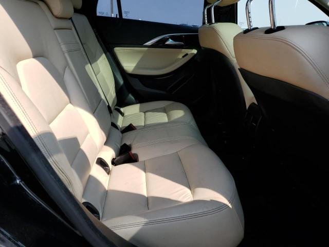 SJKCH5CR8HA023199 - 2017 INFINITI QX30 BASE 黑色 照片 11