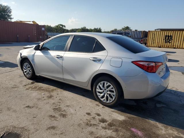 5YFBURHE5HP714922 - 2017 TOYOTA COROLLA L SILVER photo 2