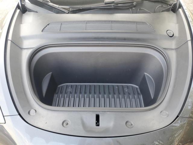 7SAYGDEE9RF062220 - 2024 TESLA MODEL Y Gris photo 11