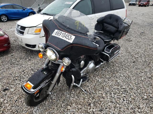 1HD1FCW192Y614682 - 2002 HARLEY-DAVIDSON FLHTCUI 黑色 照片 2