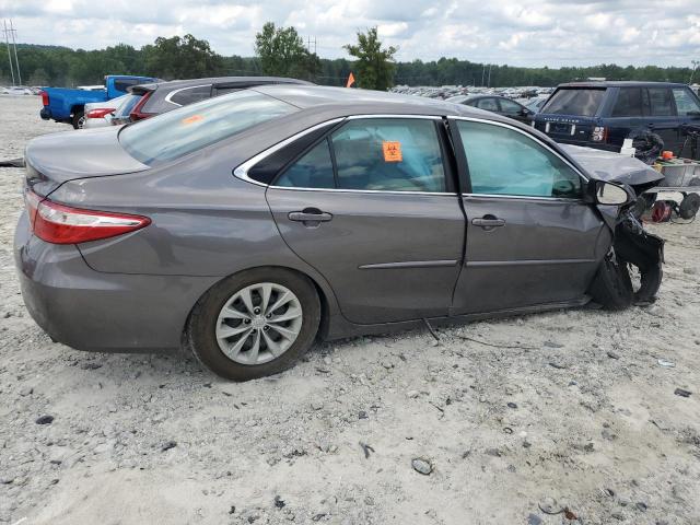 4T1BF1FK6HU431691 - 2017 TOYOTA CAMRY LE GRAY photo 3