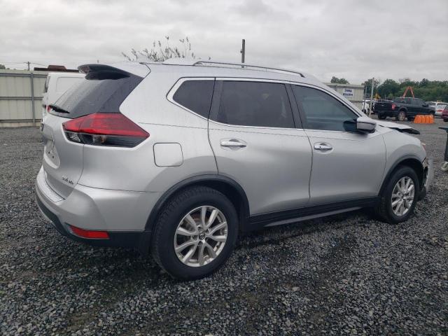 KNMAT2MV6JP610071 - 2018 NISSAN ROGUE S SILVER photo 3