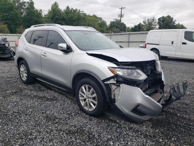 KNMAT2MV6JP610071 - 2018 NISSAN ROGUE S SILVER photo 4