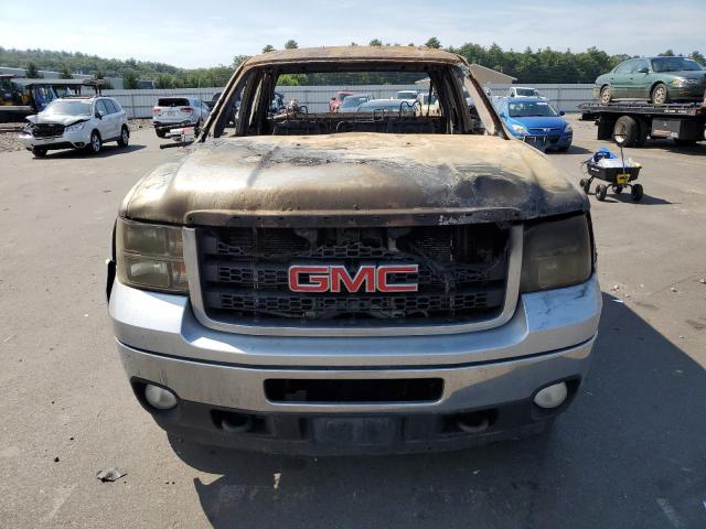 1GT220C89BZ408130 - 2011 GMC SIERRA K2500 SLE SILVER photo 5