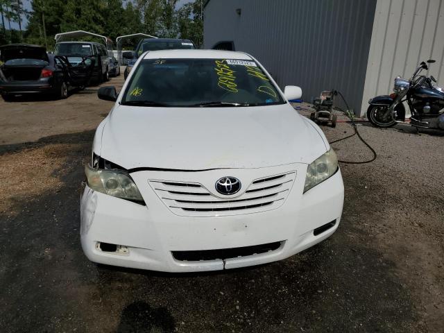 4T4BE46K89R070248 - 2009 TOYOTA CAMRY BASE WHITE photo 5