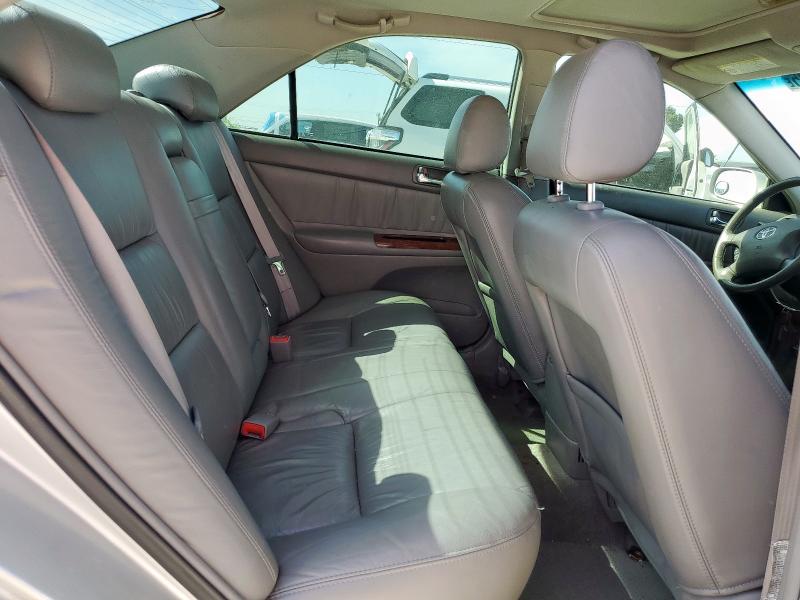 4T1BF32K43U059598 - 2003 TOYOTA CAMRY LE 银色 照片 10