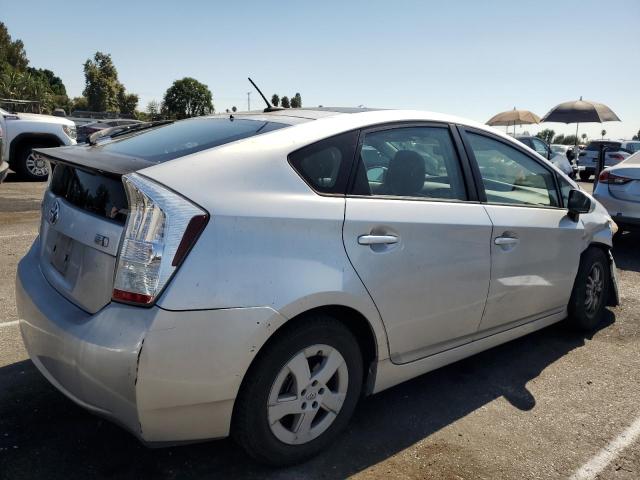 JTDKN3DU4B5317858 - 2011 TOYOTA PRIUS SILVER photo 3