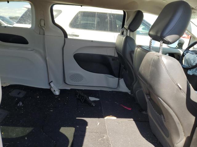 2C4RC1BG7LR133251 - 2020 CHRYSLER PACIFICA TOURING L GRAY photo 11