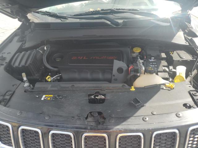 3C4NJCCB4JT358451 - 2018 JEEP COMPASS LIMITED GRAY photo 11