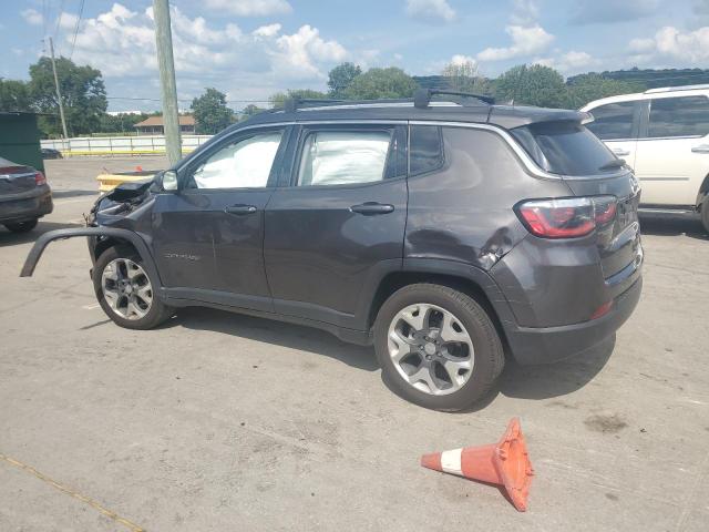 3C4NJCCB4JT358451 - 2018 JEEP COMPASS LIMITED GRAY photo 2