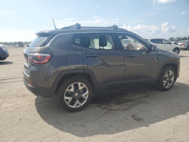 3C4NJCCB4JT358451 - 2018 JEEP COMPASS LIMITED GRAY photo 3