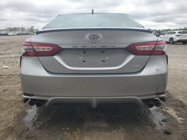 4T1B61HK3KU294956 - 2019 TOYOTA CAMRY XSE 银色 照片 6