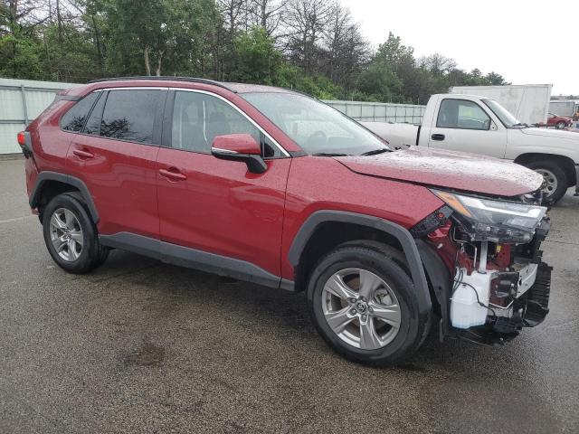 2T3P1RFV8RW463757 - 2024 TOYOTA RAV4 XLE RED photo 4