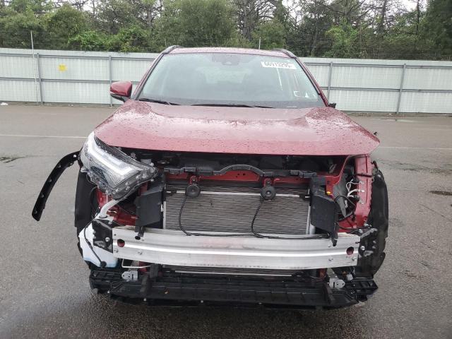 2T3P1RFV8RW463757 - 2024 TOYOTA RAV4 XLE RED photo 5
