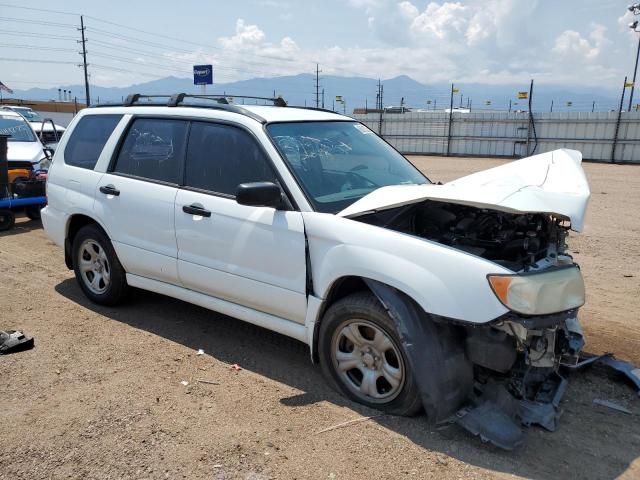 JF1SG63656H709224 - 2006 SUBARU FORESTER 2.5X WHITE photo 4