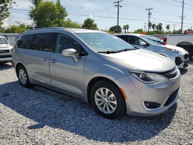 2C4RC1BG5KR561088 - 2019 CHRYSLER PACIFICA TOURING L SILVER photo 4