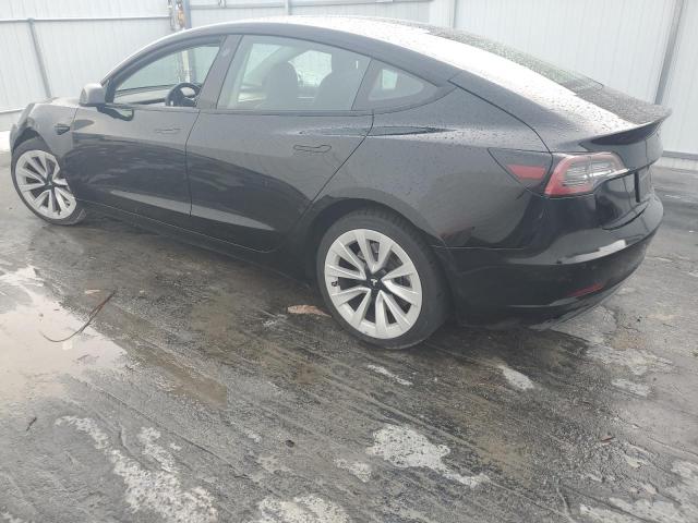 5YJ3E1EA1NF370579 - 2022 TESLA MODEL 3 BLACK photo 2