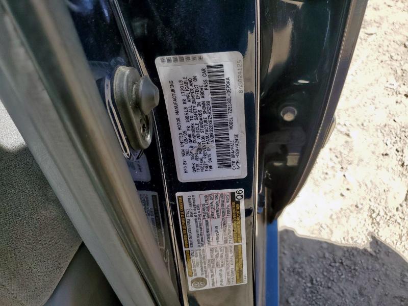 1NXBR32EX6Z585238 - 2006 TOYOTA COROLLA CE BLUE photo 12