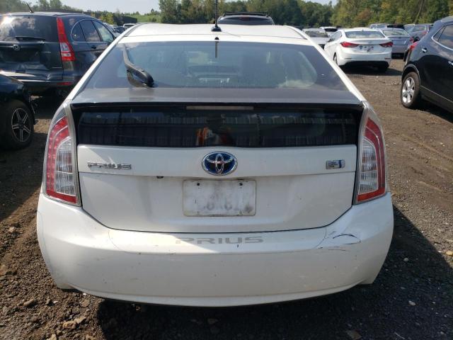 JTDKN3DU2D5682686 - 2013 TOYOTA PRIUS WHITE photo 6