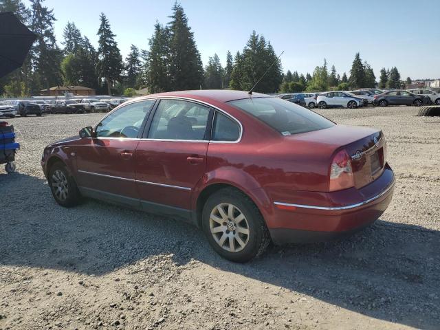 WVWPD63B33E301761 - 2003 VOLKSWAGEN PASSAT GLS MAROON photo 2