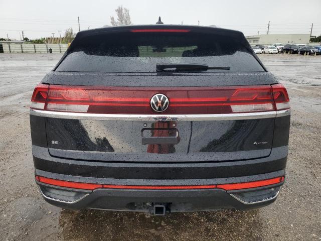 1V2HE2CA8RC220906 - 2024 VOLKSWAGEN ATLAS CROS SE Noir photo 6