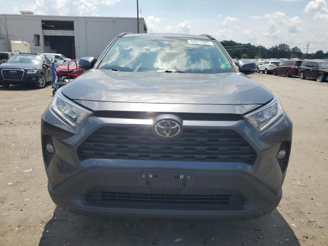 2T3P1RFV9MW167381 - 2021 TOYOTA RAV4 XLE GRAY photo 5